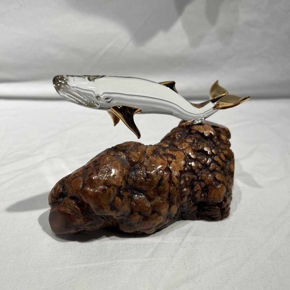 Glass Baron Handcrafted Humpback Whale Art Glass Fish Figurine Wood‎ Gold Trim